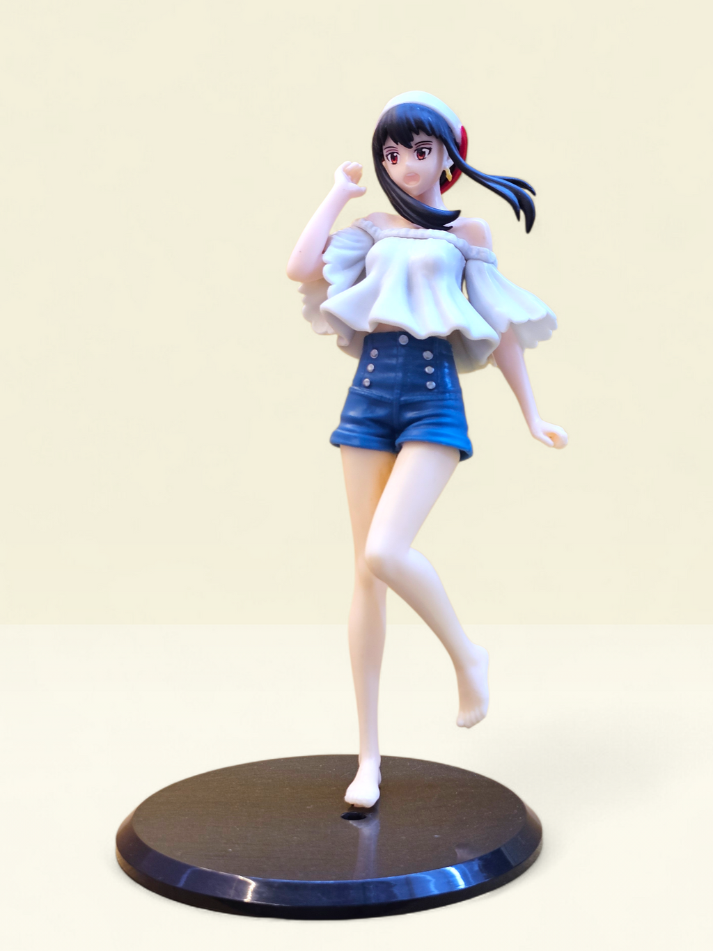 Yor Forger Figure