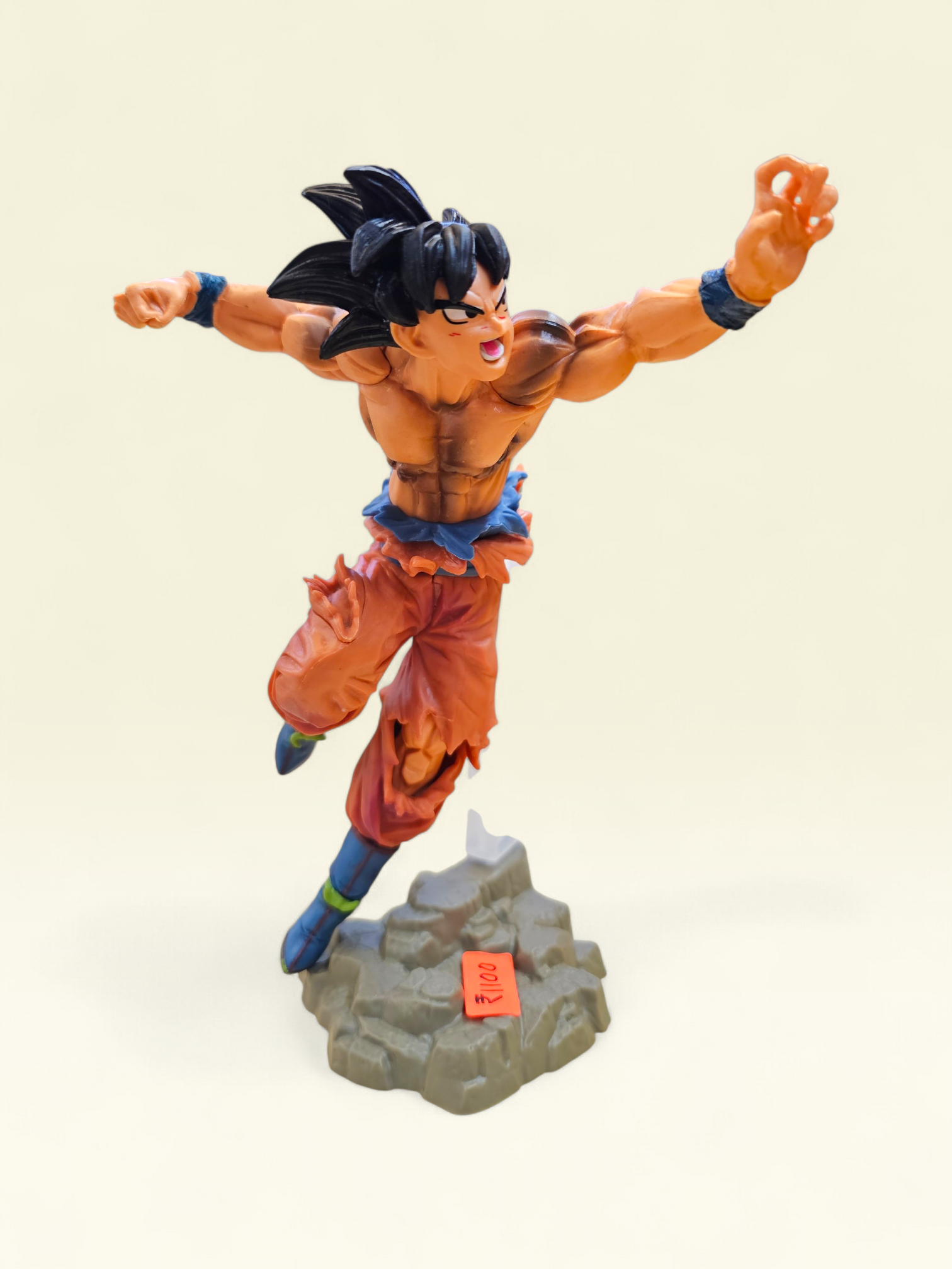 Goku Rock Figure