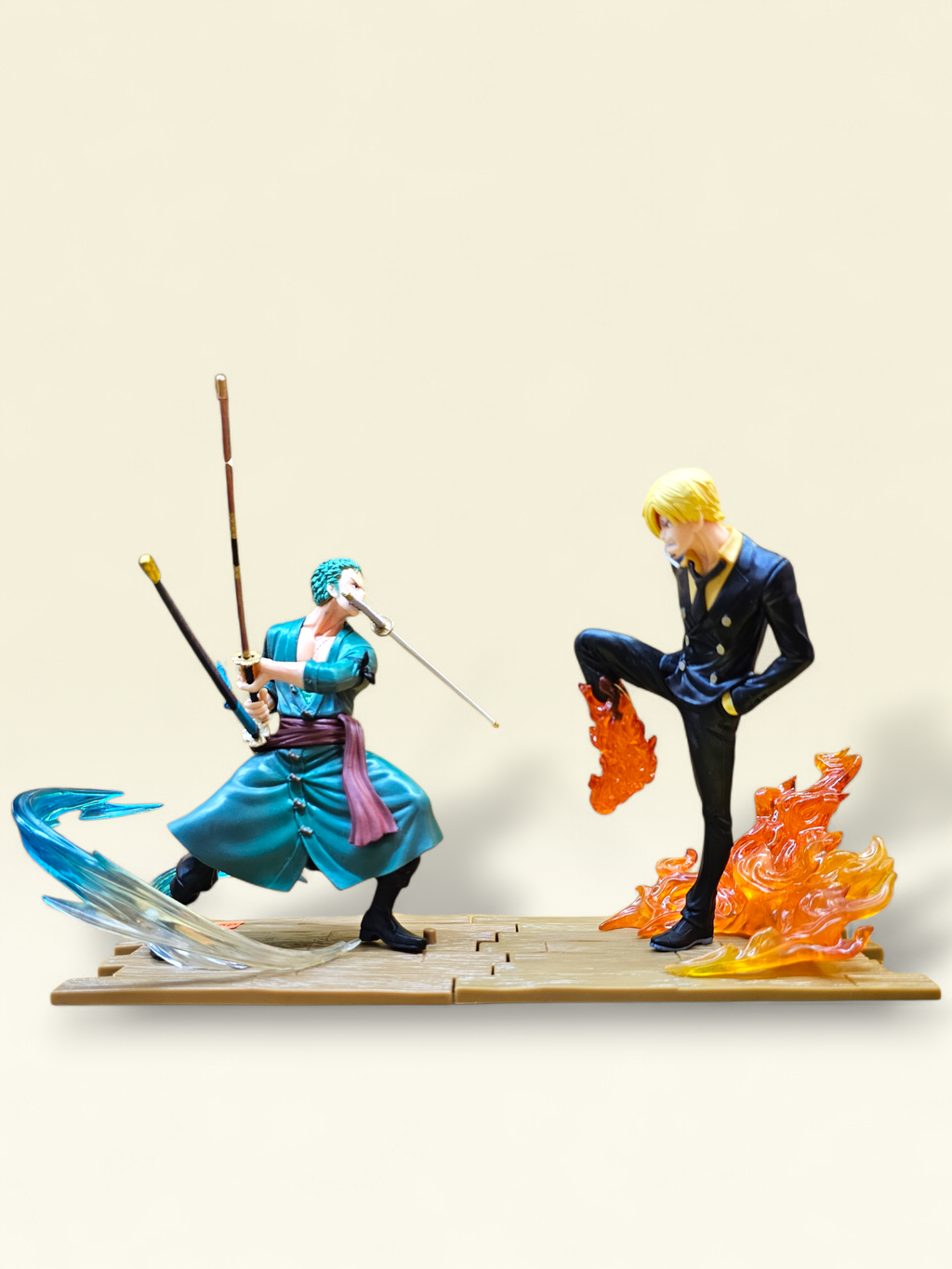 Sanji vs Zoro figure