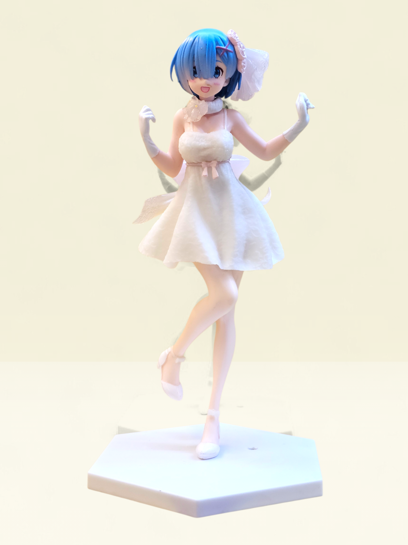 Rem figure white